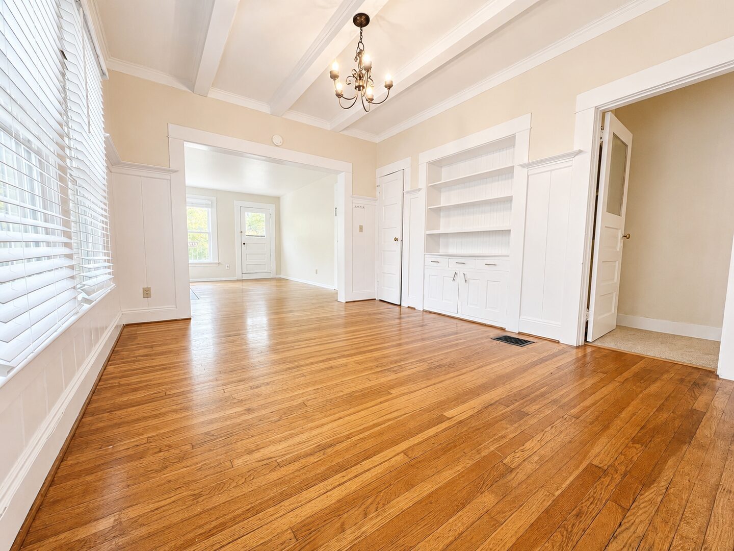 2220 NW Johnson Street - Portland - Oregon - 2 bed, 1 bath rental property