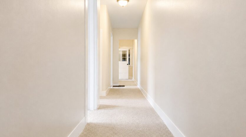 2220 NW Johnson Street - Portland - Oregon - 2 bed, 1 bath rental property