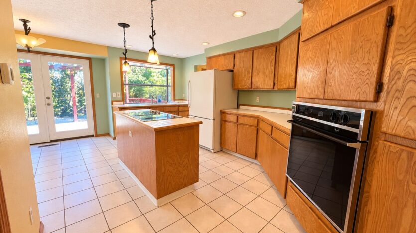 2228 NW 159th Place - Beaverton - Oregon - 3 bed, 2.5 bath rental property