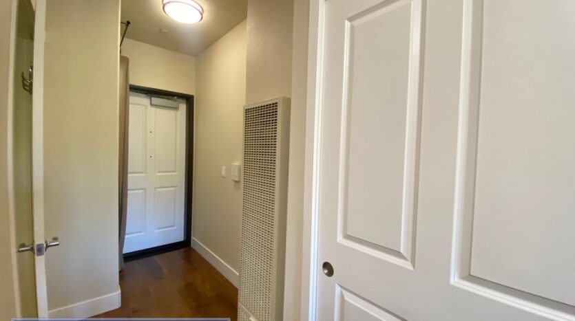 224 Laurel Street, # A204 - Santa Cruz - California - 1 bath rental property