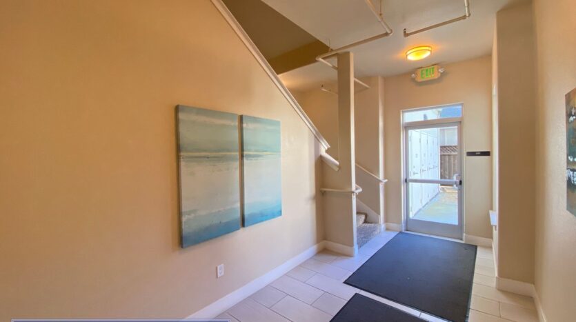 224 Laurel Street, # A204 - Santa Cruz - California - 1 bath rental property