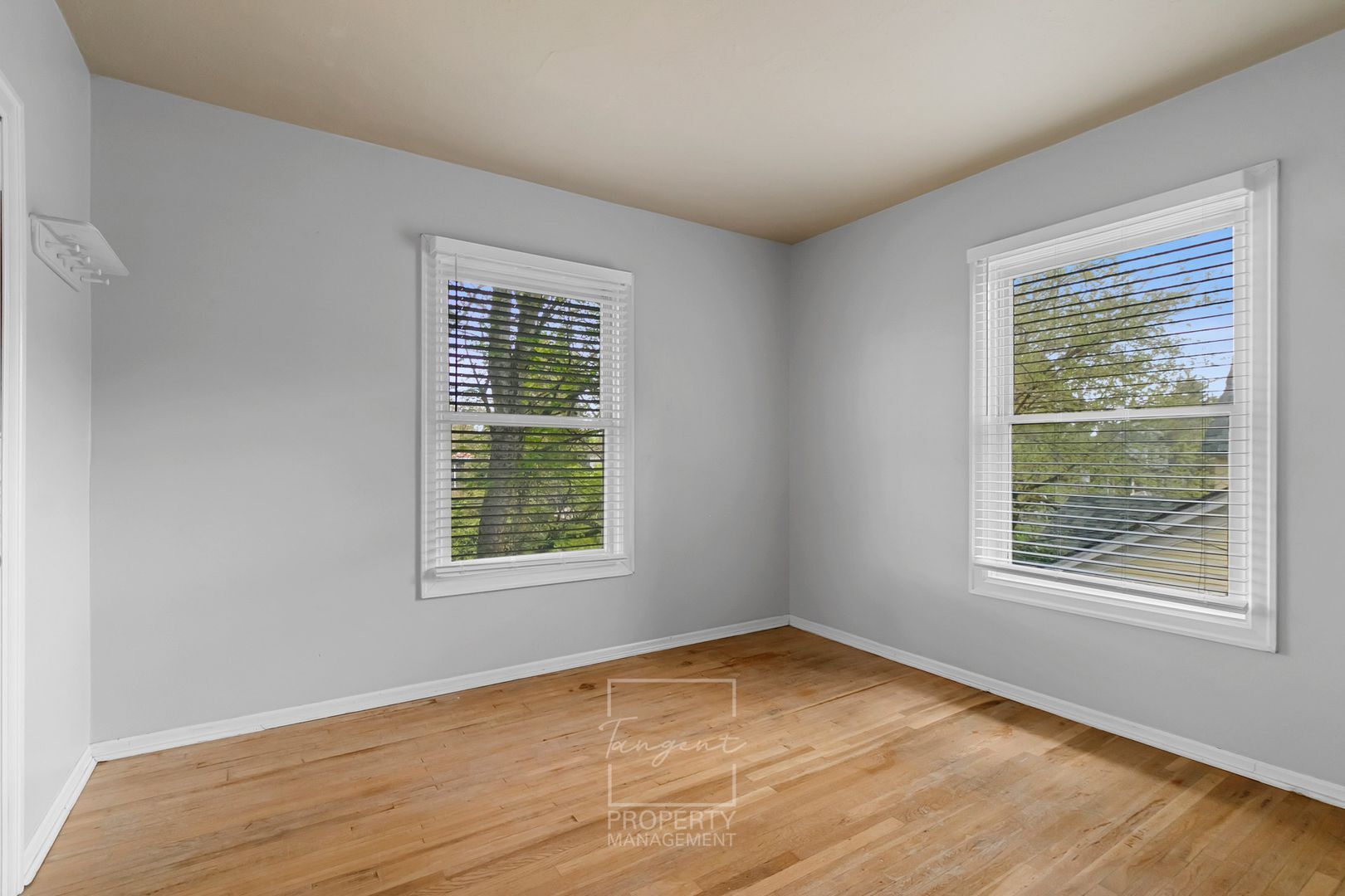 2311 SE Madison Street - Portland - Oregon - 2 bed, 1 bath rental property