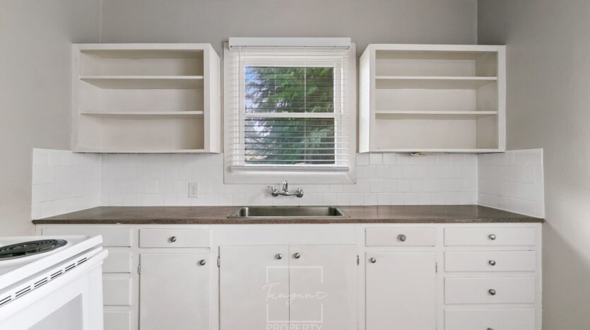2311 SE Madison Street - Portland - Oregon - 2 bed, 1 bath rental property
