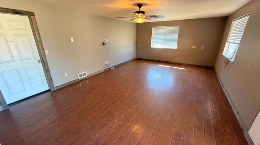 2550 NW Coyner Rd - Redmond - Oregon - 3 bed, 3 bath rental property