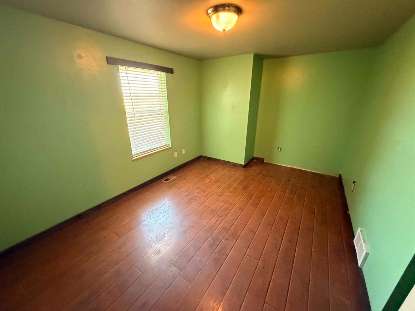 2550 NW Coyner Rd - Redmond - Oregon - 3 bed, 3 bath rental property
