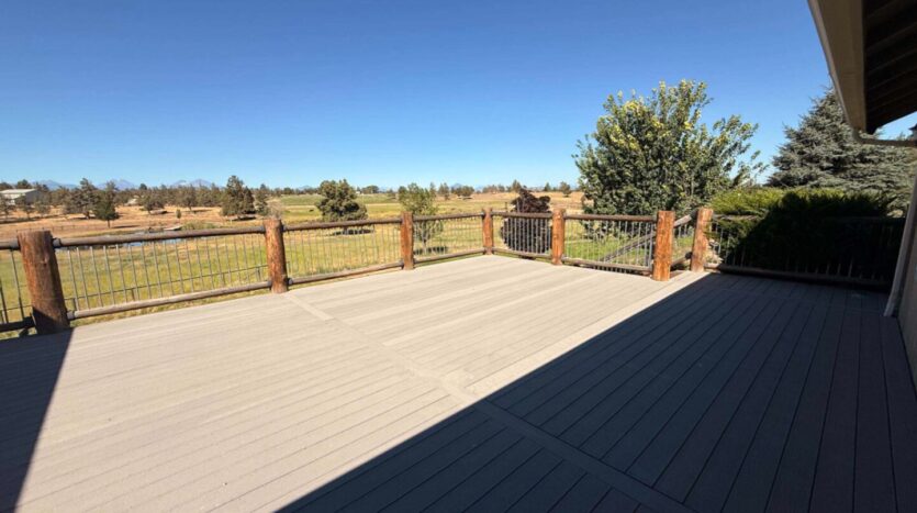 2550 NW Coyner Rd - Redmond - Oregon - 3 bed, 3 bath rental property
