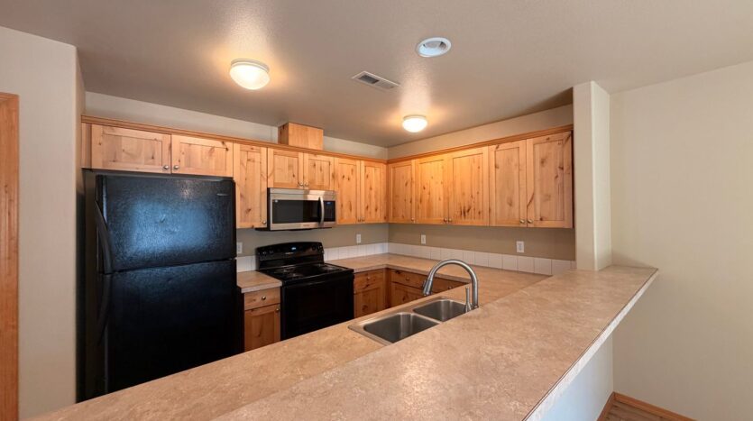 2988 SW Indian Circle - Redmond - Oregon - 3 bed, 2.5 bath rental property