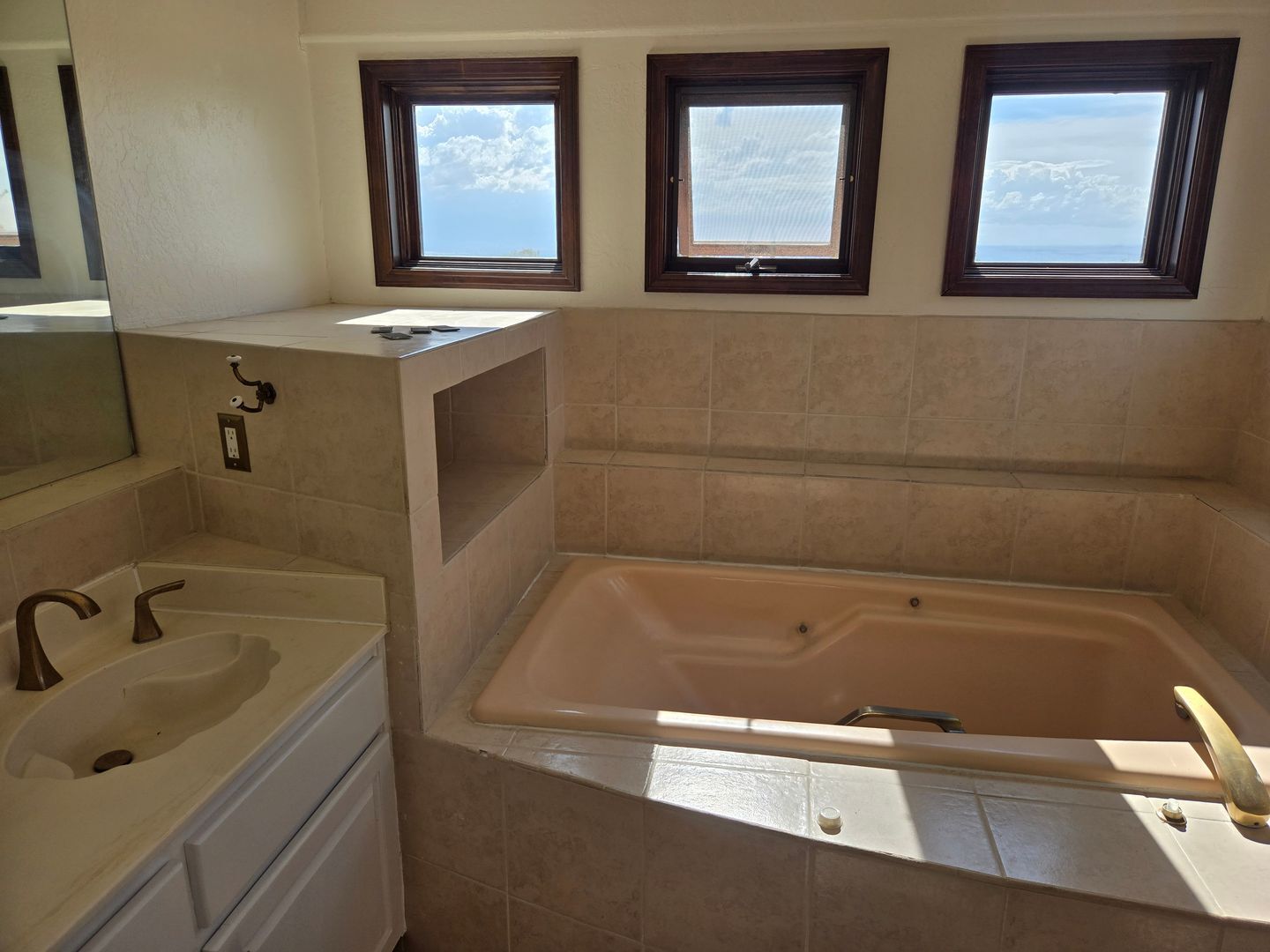 3203 Embudito Dr NE - Albuquerque - New Mexico - 4 bed, 2.5 bath rental property