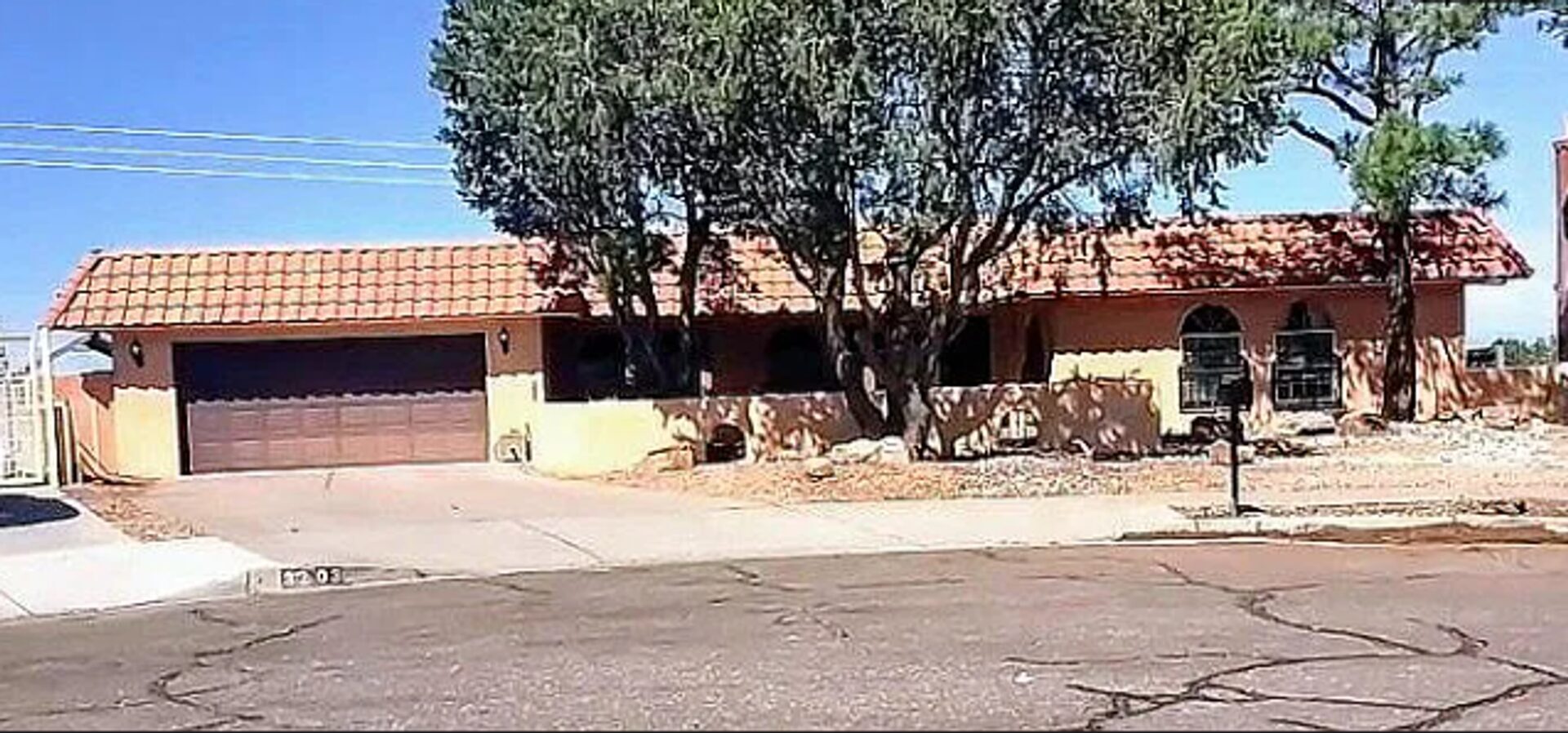 3203 Embudito Dr NE - Albuquerque - New Mexico - 4 bed, 2.5 bath rental property