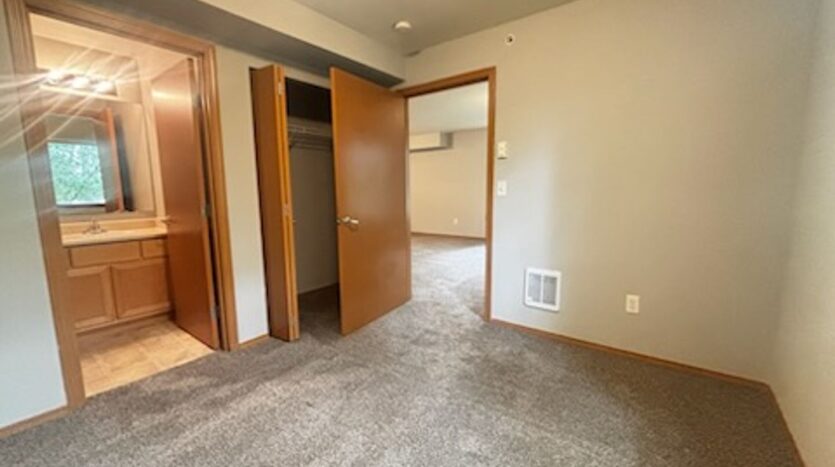 4018 Northwest Avenue - Bellingham - Washington - 2 bed, 2 bath rental property