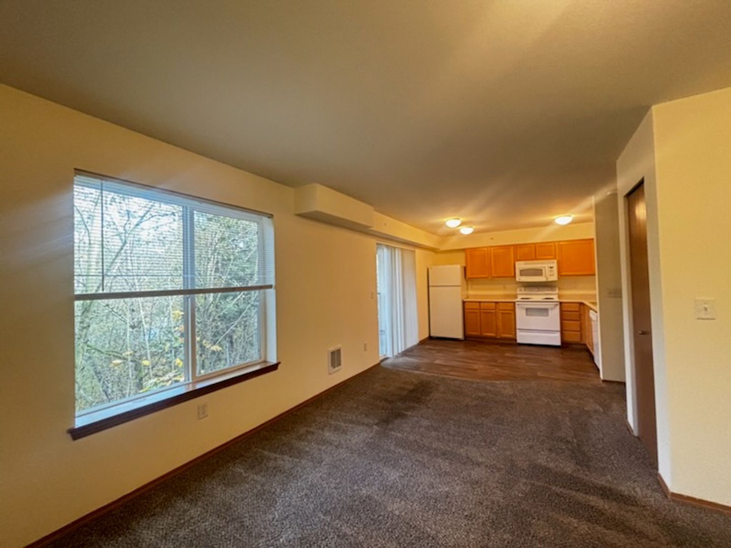 4018 Northwest Avenue - Bellingham - Washington - 1 bed, 1 bath rental property