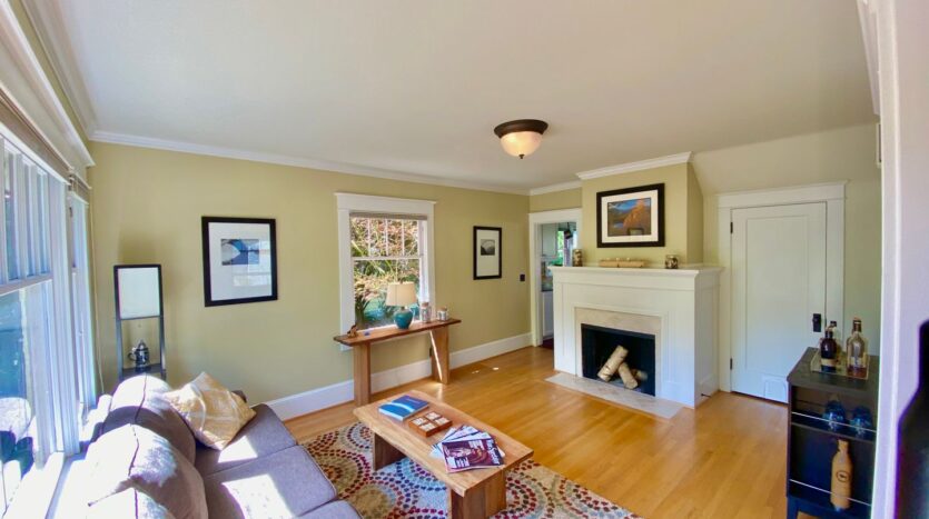 4337 NE 23rd Ave - Portland - Oregon - 2 bed, 1 bath rental property