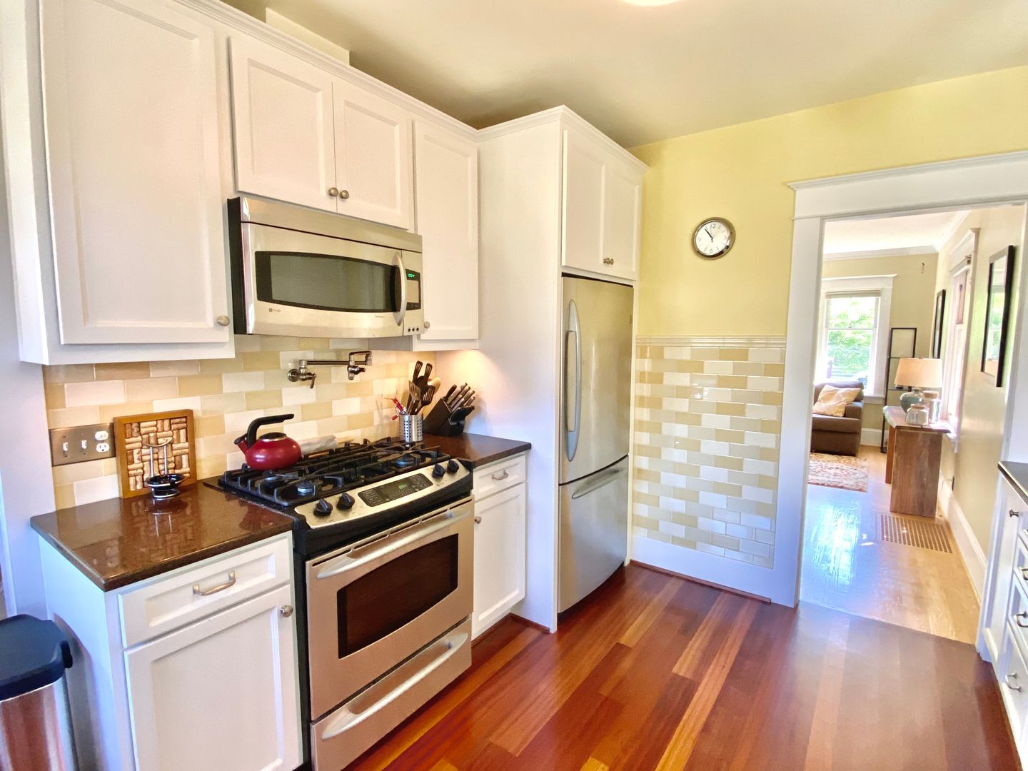 4337 NE 23rd Ave - Portland - Oregon - 2 bed, 1 bath rental property
