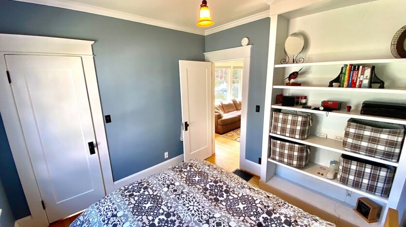 4337 NE 23rd Ave - Portland - Oregon - 2 bed, 1 bath rental property