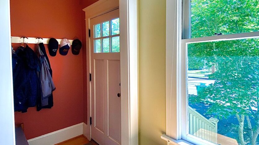 4337 NE 23rd Ave - Portland - Oregon - 2 bed, 1 bath rental property