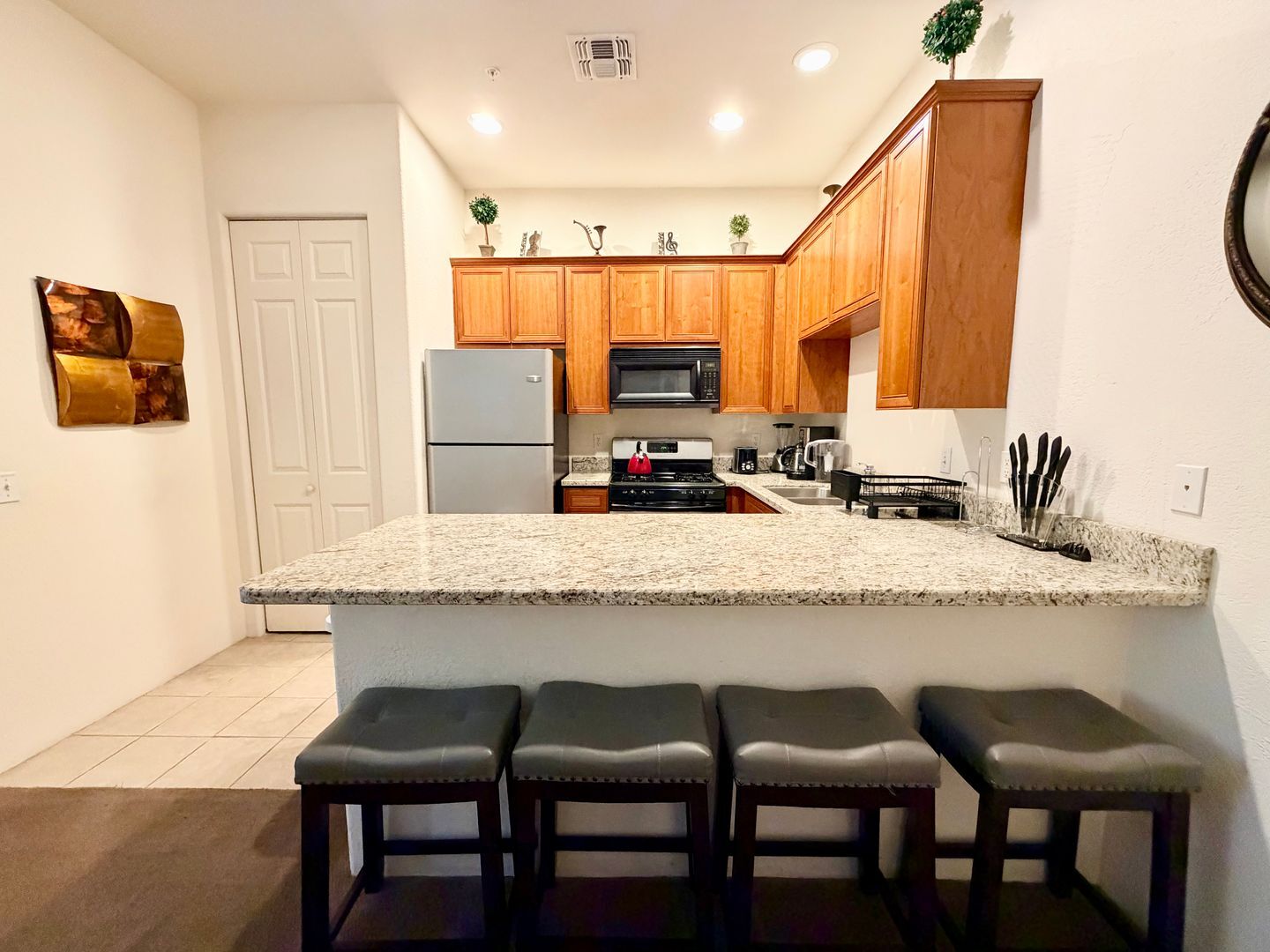 50650 Santa Rosa Plaza Unit 1 - La Quinta - California - 1 bed, 1 bath rental property