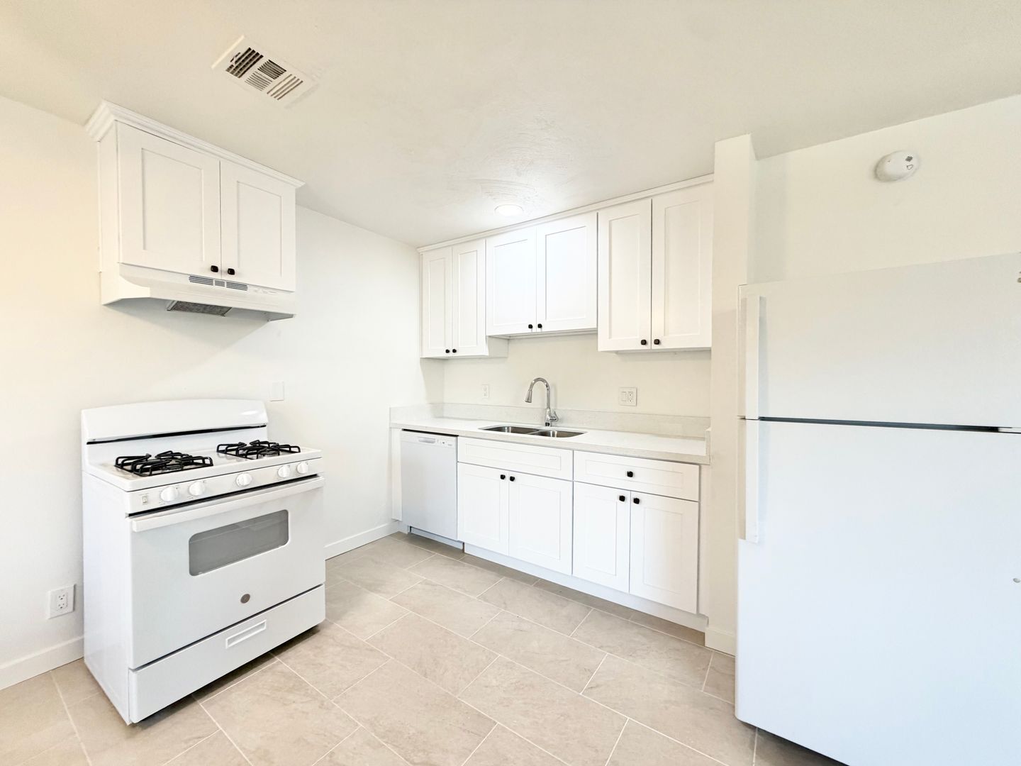 579 S Highland Drive - 05 - Palm Springs - California - 1 bed, 1 bath rental property