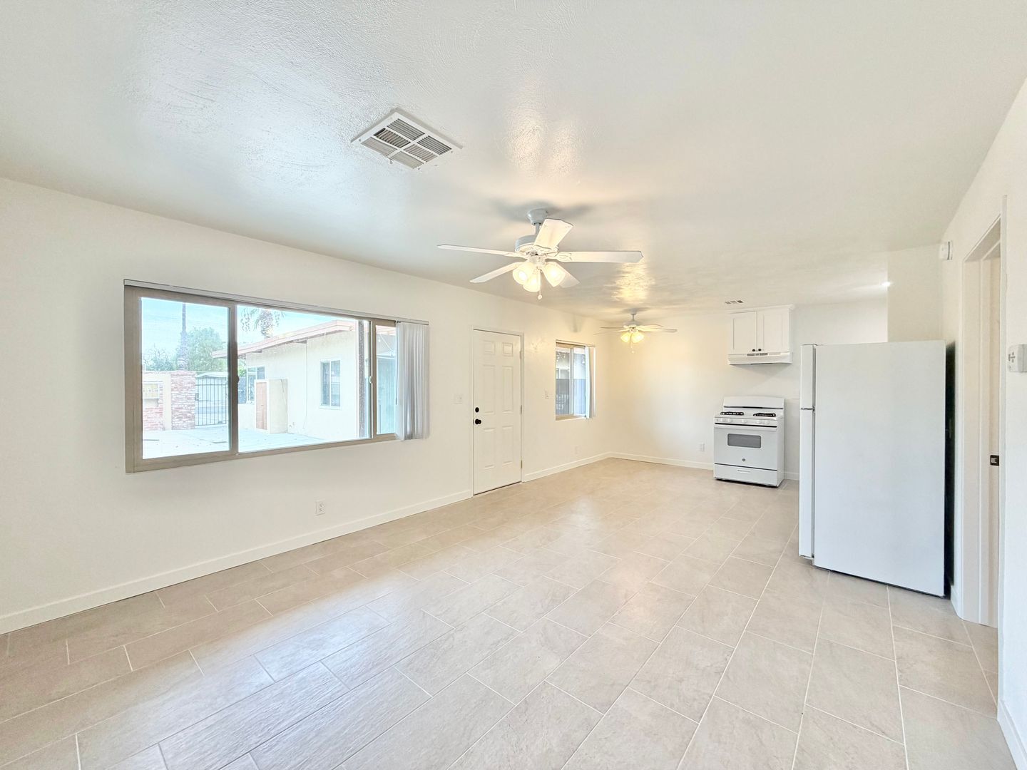 579 S Highland Drive - 05 - Palm Springs - California - 1 bed, 1 bath rental property