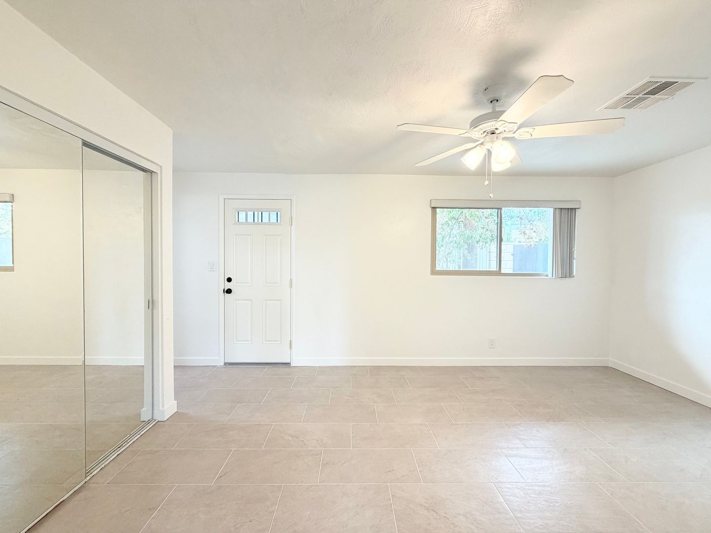 579 S Highland Drive - 05 - Palm Springs - California - 1 bed, 1 bath rental property