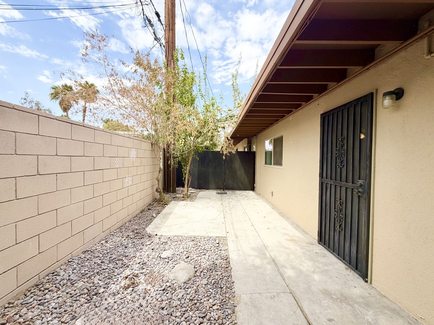 579 S Highland Drive - 05 - Palm Springs - California - 1 bed, 1 bath rental property