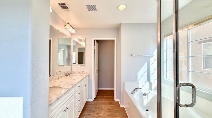 617 Calle Vibrante - Palm Desert - California - 3 bed, 2.5 bath rental property