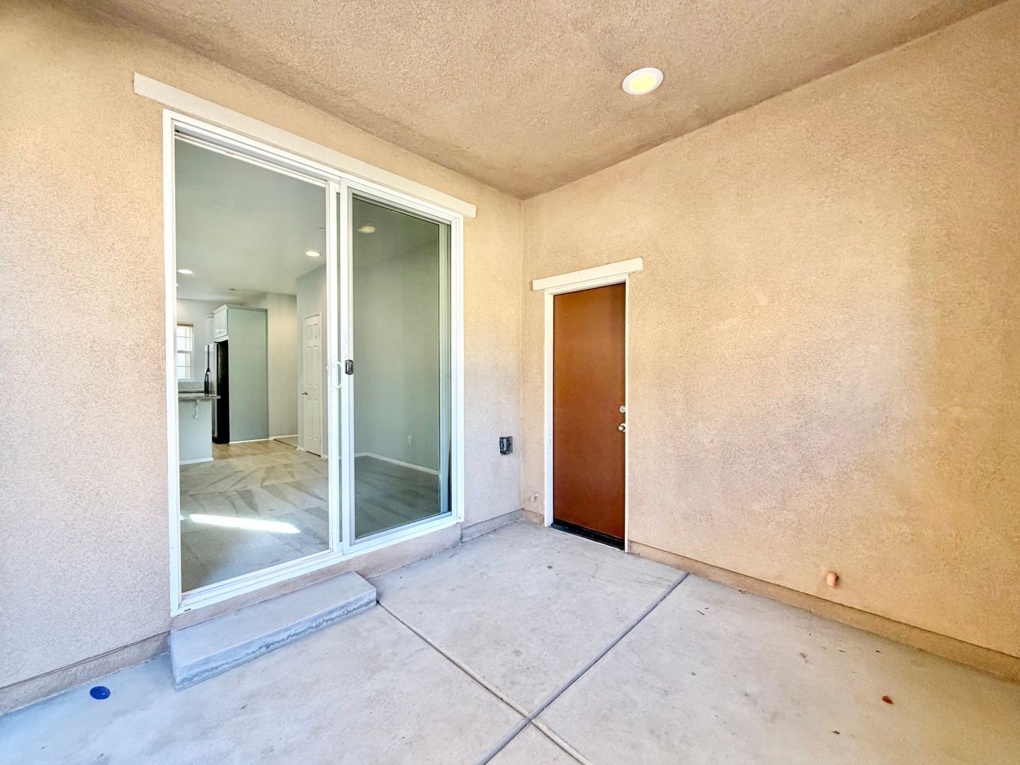 617 Calle Vibrante - Palm Desert - California - 3 bed, 2.5 bath rental property