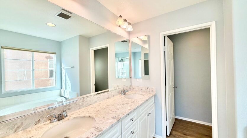 617 Calle Vibrante - Palm Desert - California - 3 bed, 2.5 bath rental property