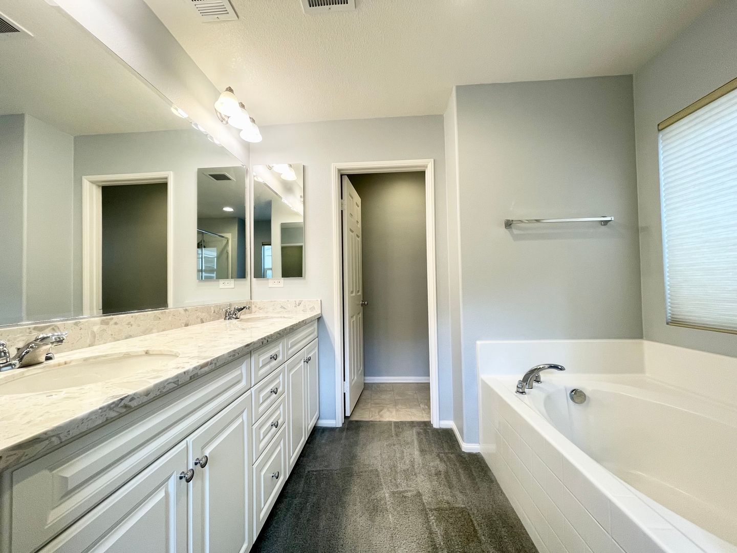 617 Calle Vibrante - Palm Desert - California - 3 bed, 2.5 bath rental property