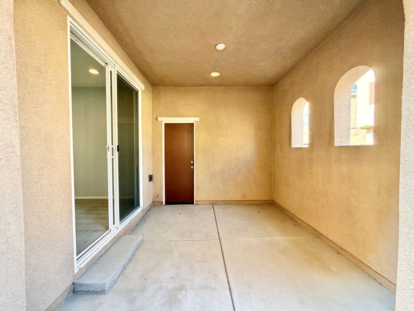 617 Calle Vibrante - Palm Desert - California - 3 bed, 2.5 bath rental property