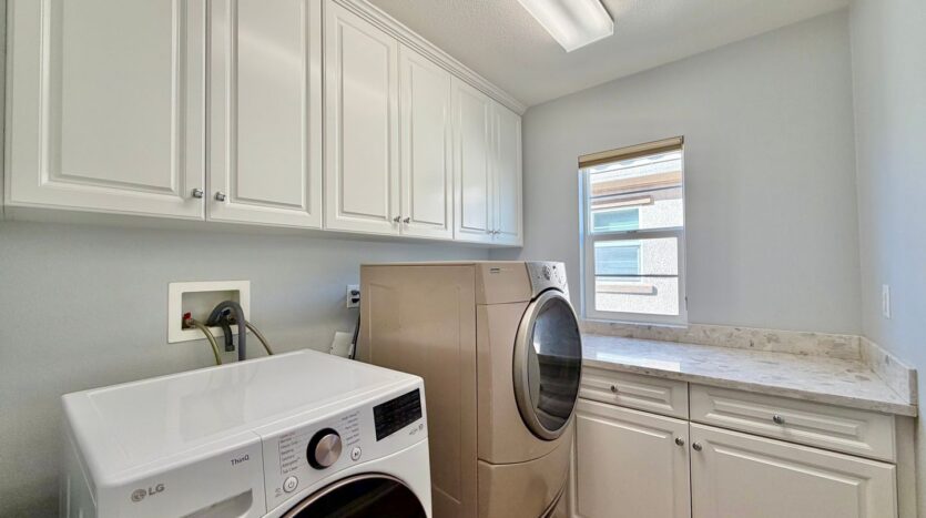617 Calle Vibrante - Palm Desert - California - 3 bed, 2.5 bath rental property