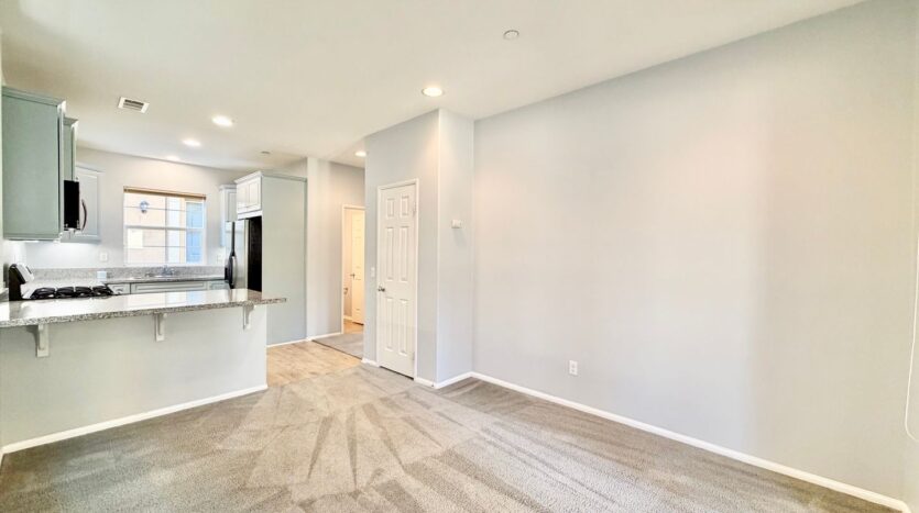 617 Calle Vibrante - Palm Desert - California - 3 bed, 2.5 bath rental property