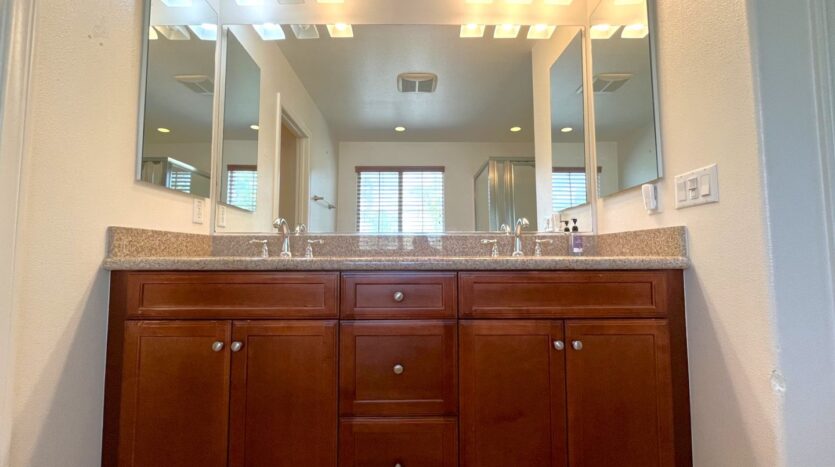 7143 Leighton Drive - Corona - California - 4 bed, 3 bath rental property