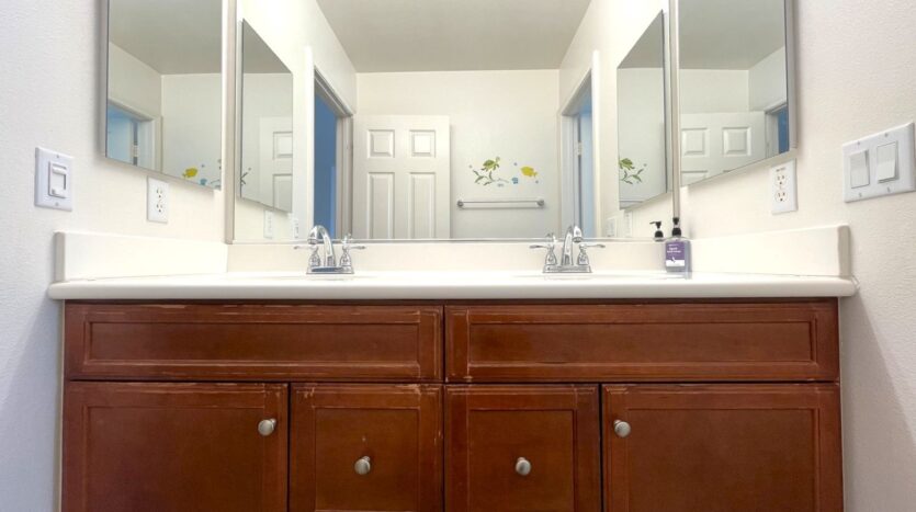 7143 Leighton Drive - Corona - California - 4 bed, 3 bath rental property
