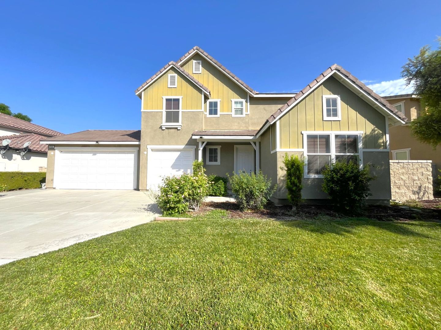7143 Leighton Drive - Corona - California - 4 bed, 3 bath rental property
