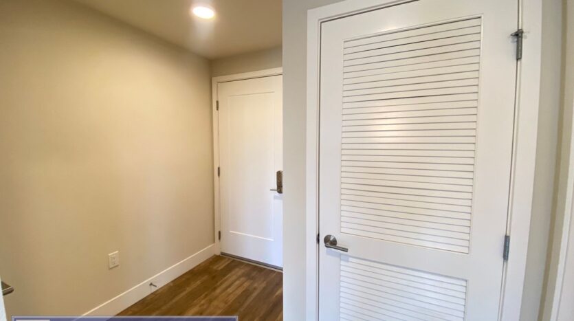 716 Darwin Street - Unit 306 - Santa Cruz - California - 1 bed, 1 bath rental property