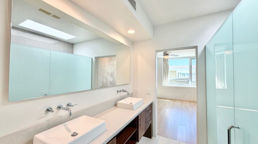 803 N Palm Canyon Dr. - Unit 09 - Palm Springs - California - 2 bed, 2 bath rental property