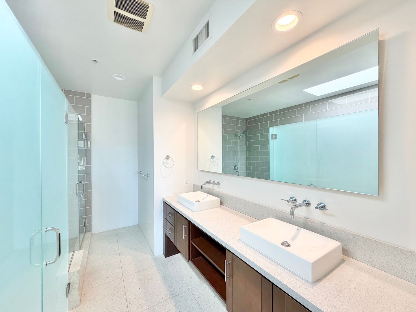 803 N Palm Canyon Dr. - Unit 09 - Palm Springs - California - 2 bed, 2 bath rental property