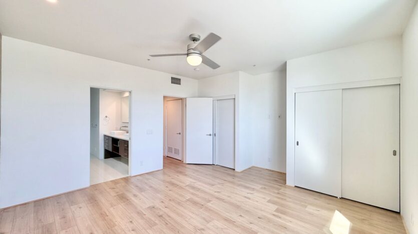 803 N Palm Canyon Dr. - Unit 09 - Palm Springs - California - 2 bed, 2 bath rental property