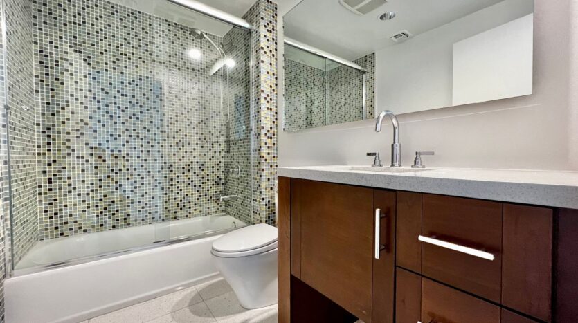 803 N Palm Canyon Dr. - Unit 09 - Palm Springs - California - 2 bed, 2 bath rental property