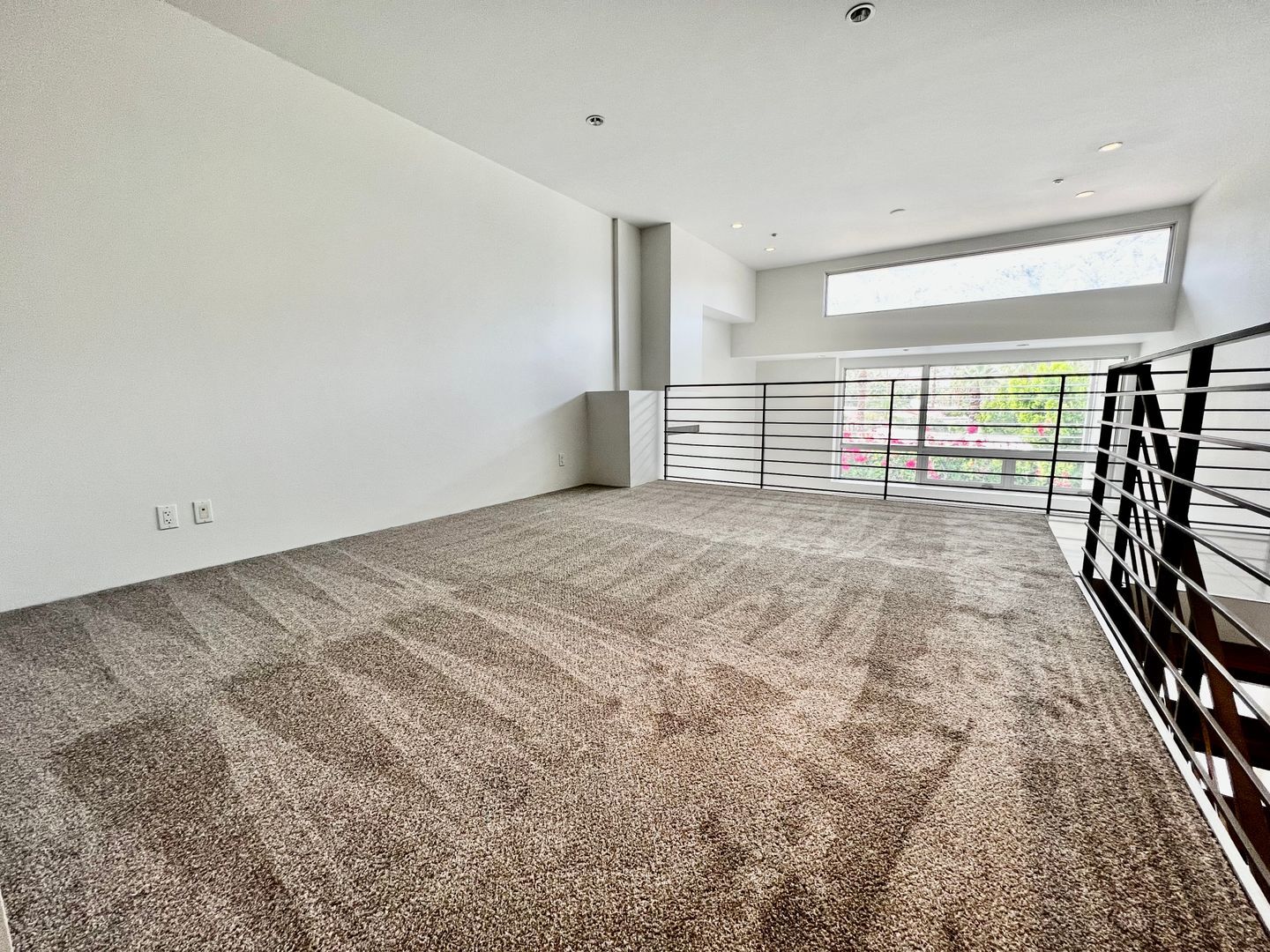 803 N Palm Canyon Dr. - Unit 09 - Palm Springs - California - 2 bed, 2 bath rental property
