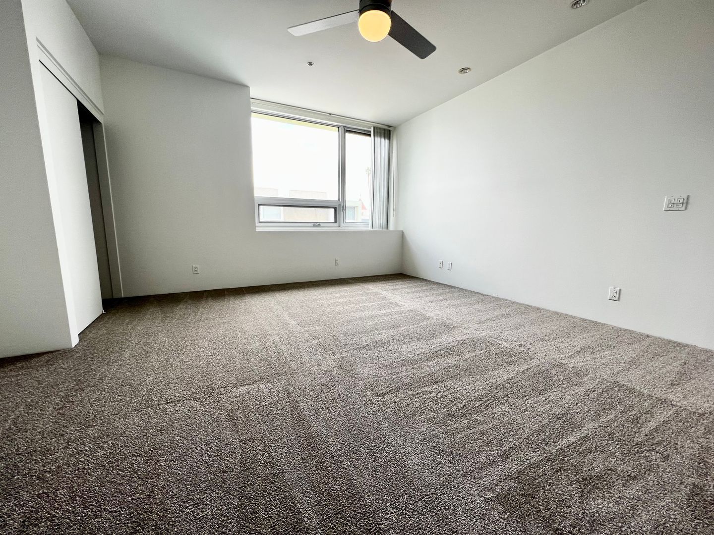 803 N Palm Canyon Dr. - Unit 09 - Palm Springs - California - 2 bed, 2 bath rental property