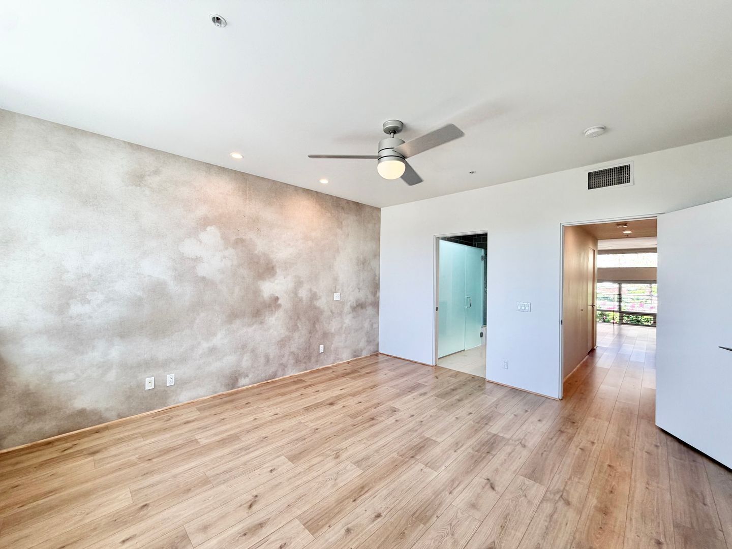 803 N Palm Canyon Dr. - Unit 09 - Palm Springs - California - 2 bed, 2 bath rental property