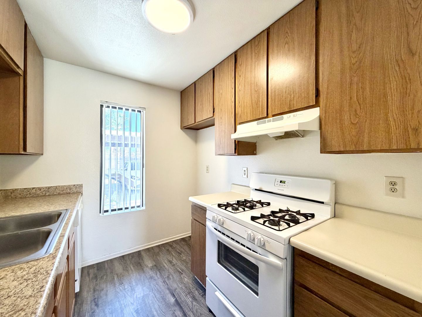 81351 Fred Waring Drive - Indio - California - 2 bed, 1 bath rental property