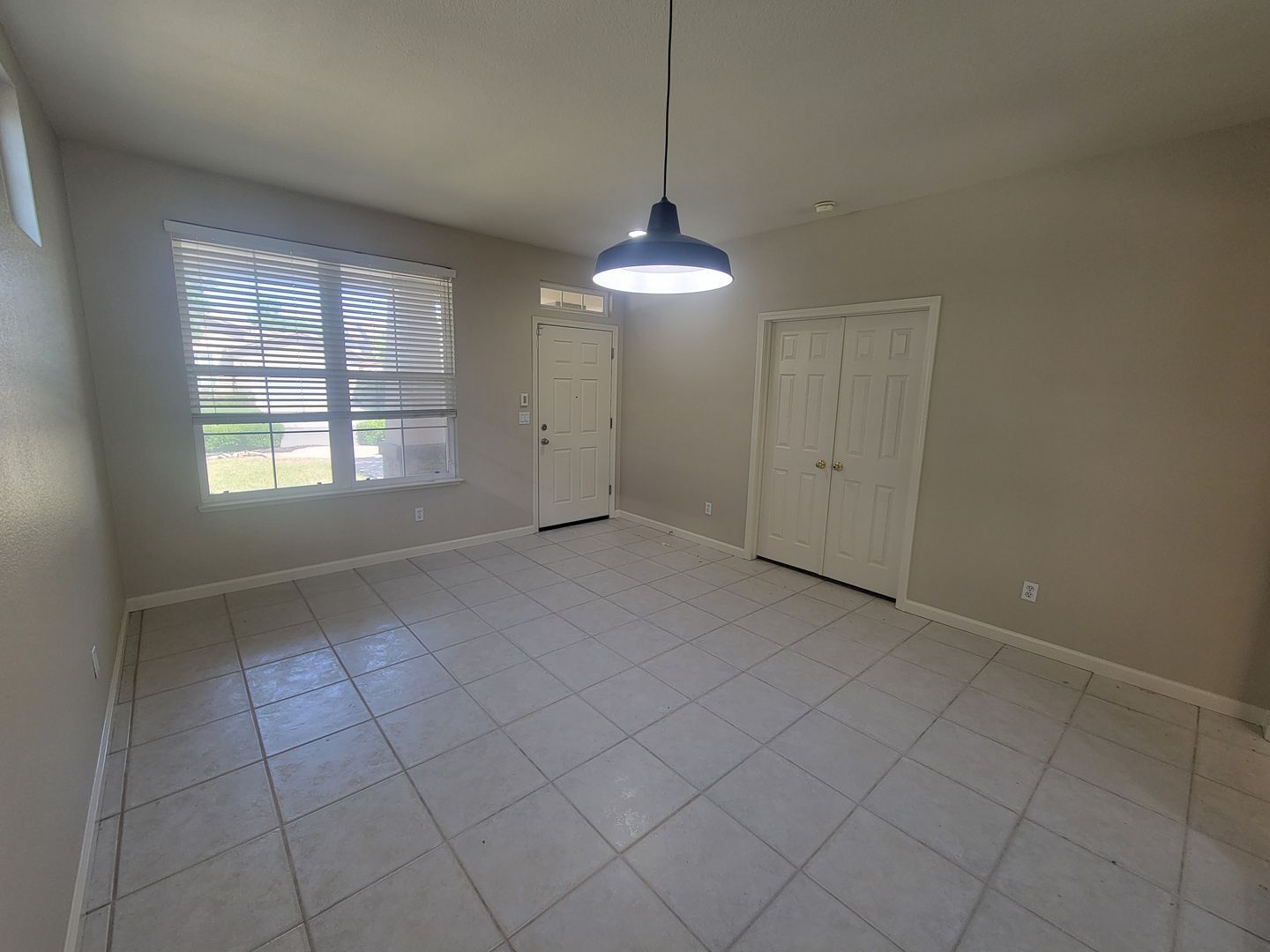 8624 Banton Circle - Elk Grove - California - 3 bed, 2 bath rental property