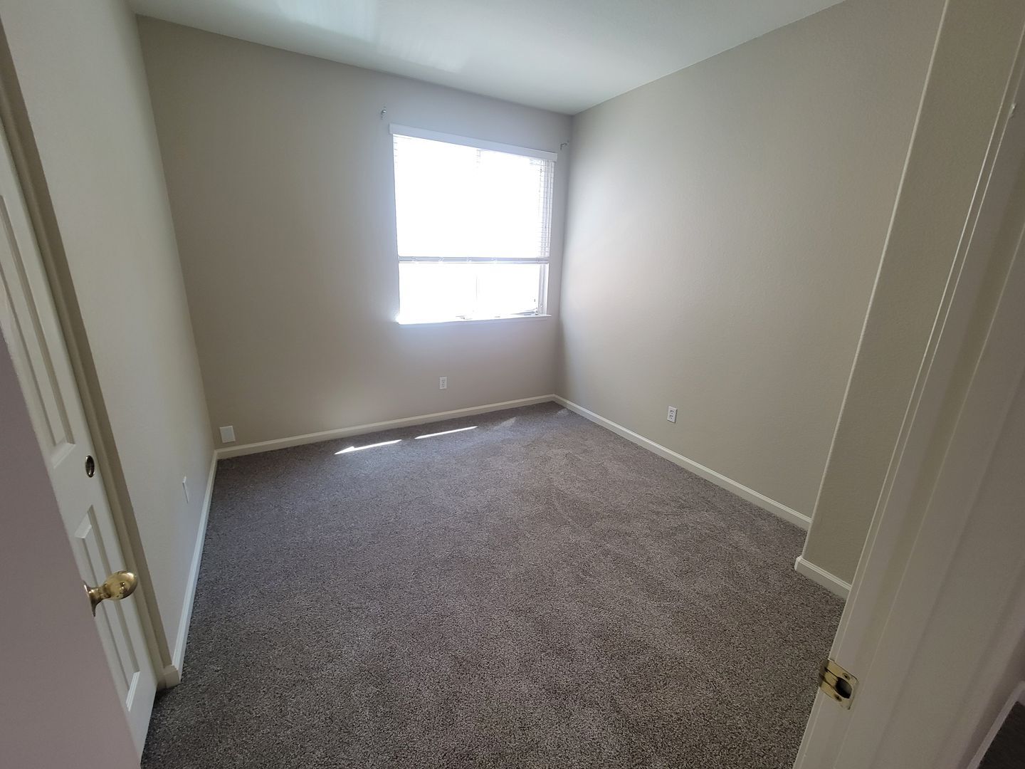 8624 Banton Circle - Elk Grove - California - 3 bed, 2 bath rental property