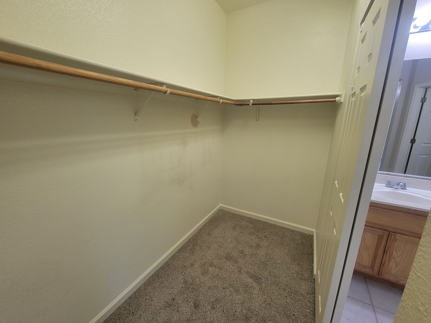 8624 Banton Circle - Elk Grove - California - 3 bed, 2 bath rental property