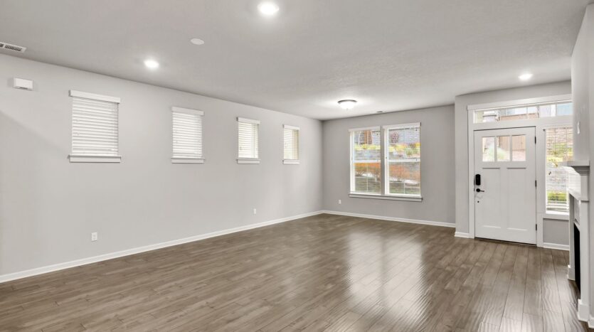 9359 SW Treble Lane - Portland - Oregon - 3 bed, 2.5 bath rental property