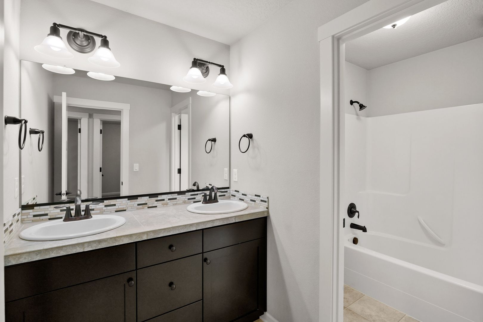 9359 SW Treble Lane - Portland - Oregon - 3 bed, 2.5 bath rental property