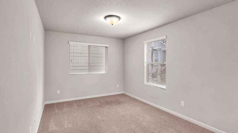 9359 SW Treble Lane - Portland - Oregon - 3 bed, 2.5 bath rental property