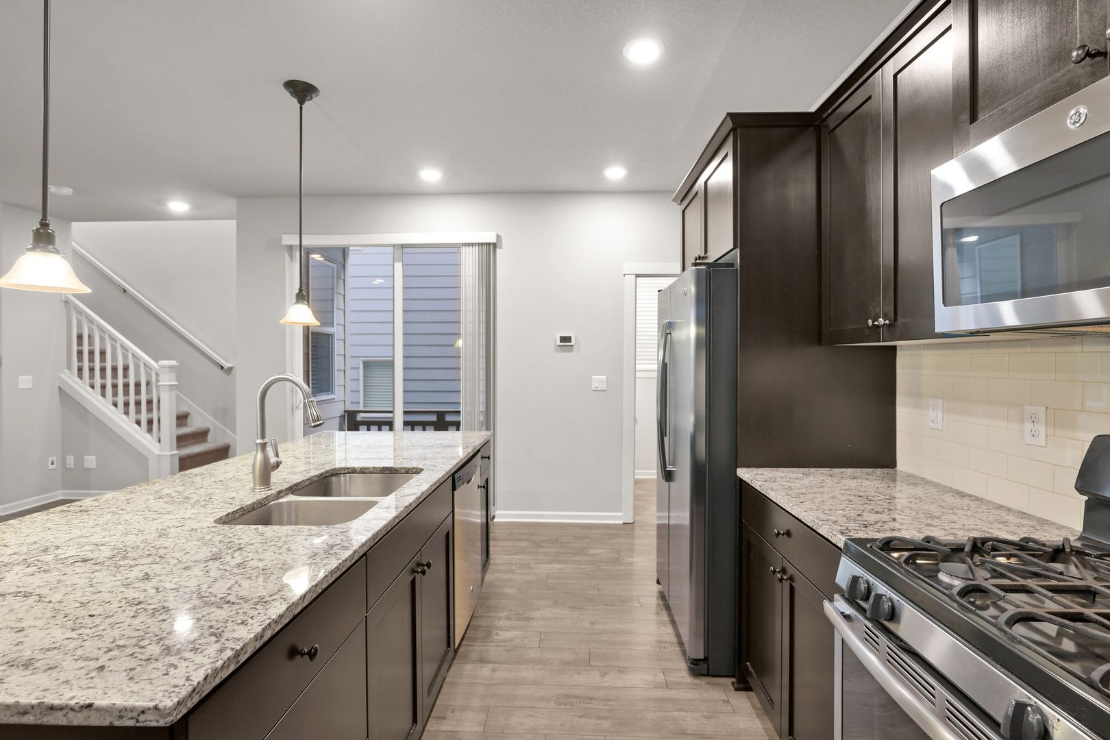 9359 SW Treble Lane - Portland - Oregon - 3 bed, 2.5 bath rental property